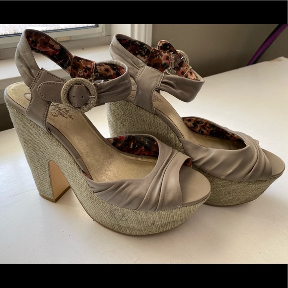 Seychelles platform Sandals 8 - Picture 2 of 5